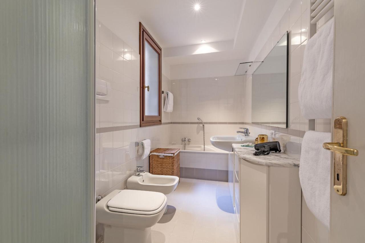 Ca' Magia - Rialto Exclusive Residence By Wonderful Italy เวนิส ภายนอก รูปภาพ