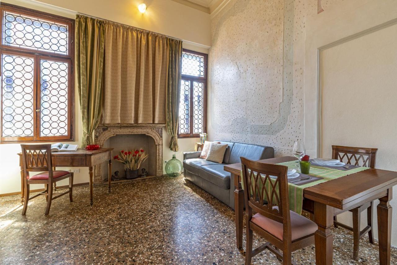 Ca' Magia - Rialto Exclusive Residence By Wonderful Italy เวนิส ภายนอก รูปภาพ