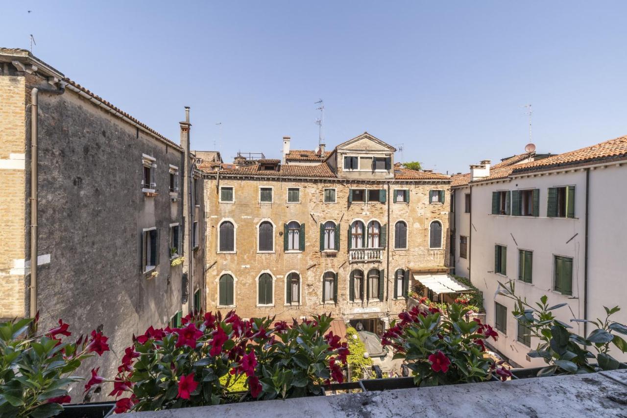 Ca' Magia - Rialto Exclusive Residence By Wonderful Italy เวนิส ภายนอก รูปภาพ
