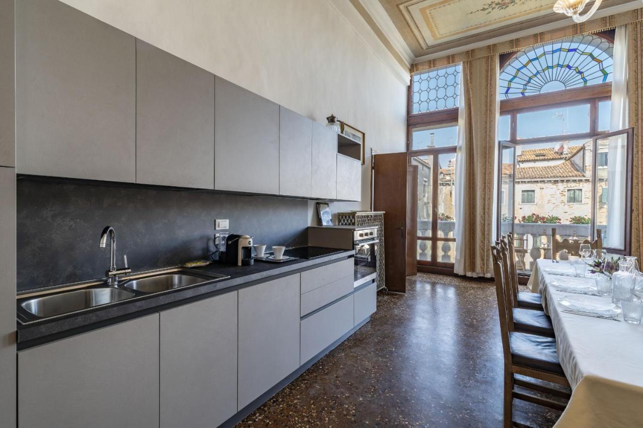 Ca' Magia - Rialto Exclusive Residence By Wonderful Italy เวนิส ภายนอก รูปภาพ