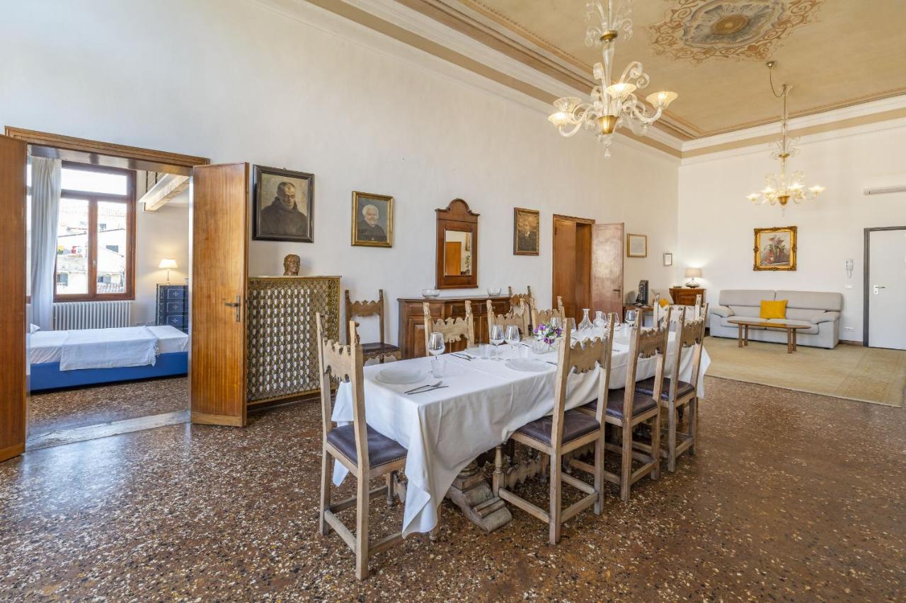 Ca' Magia - Rialto Exclusive Residence By Wonderful Italy เวนิส ภายนอก รูปภาพ