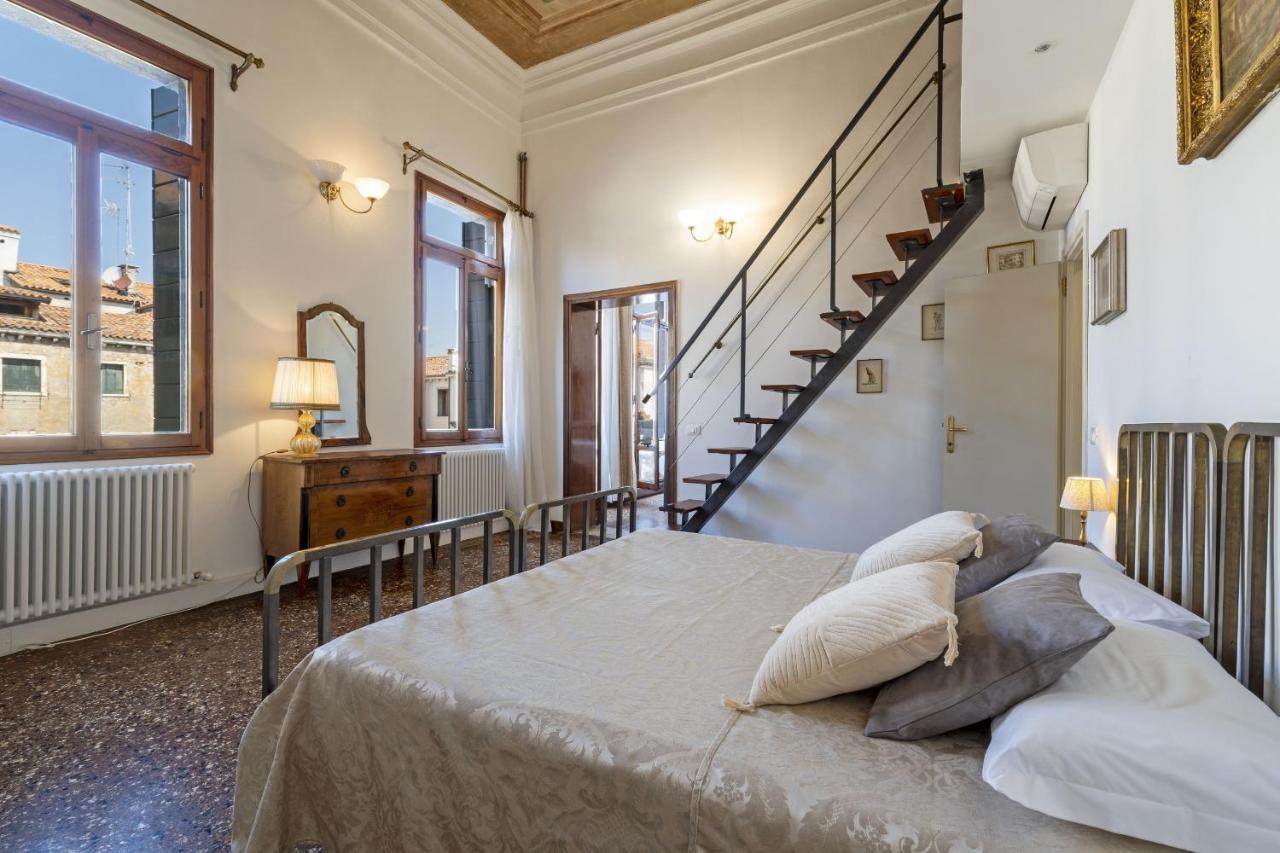 Ca' Magia - Rialto Exclusive Residence By Wonderful Italy เวนิส ภายนอก รูปภาพ